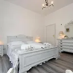 Shabby House Nonna Peppa Apartmán Campello sul Clitunno