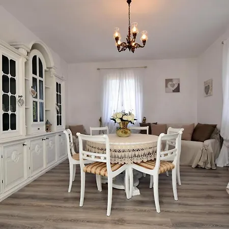 Shabby House Nonna Peppa Apartamento