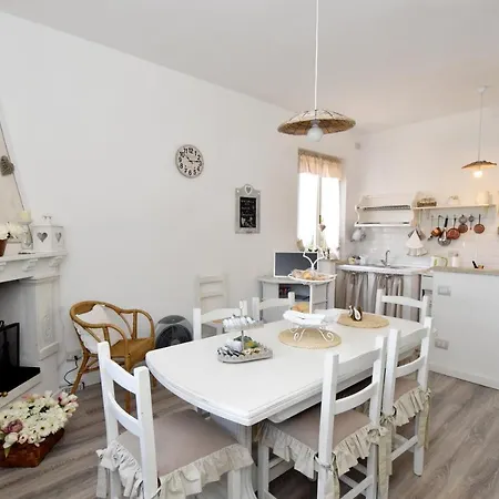 Shabby House Nonna Peppa Apartament *